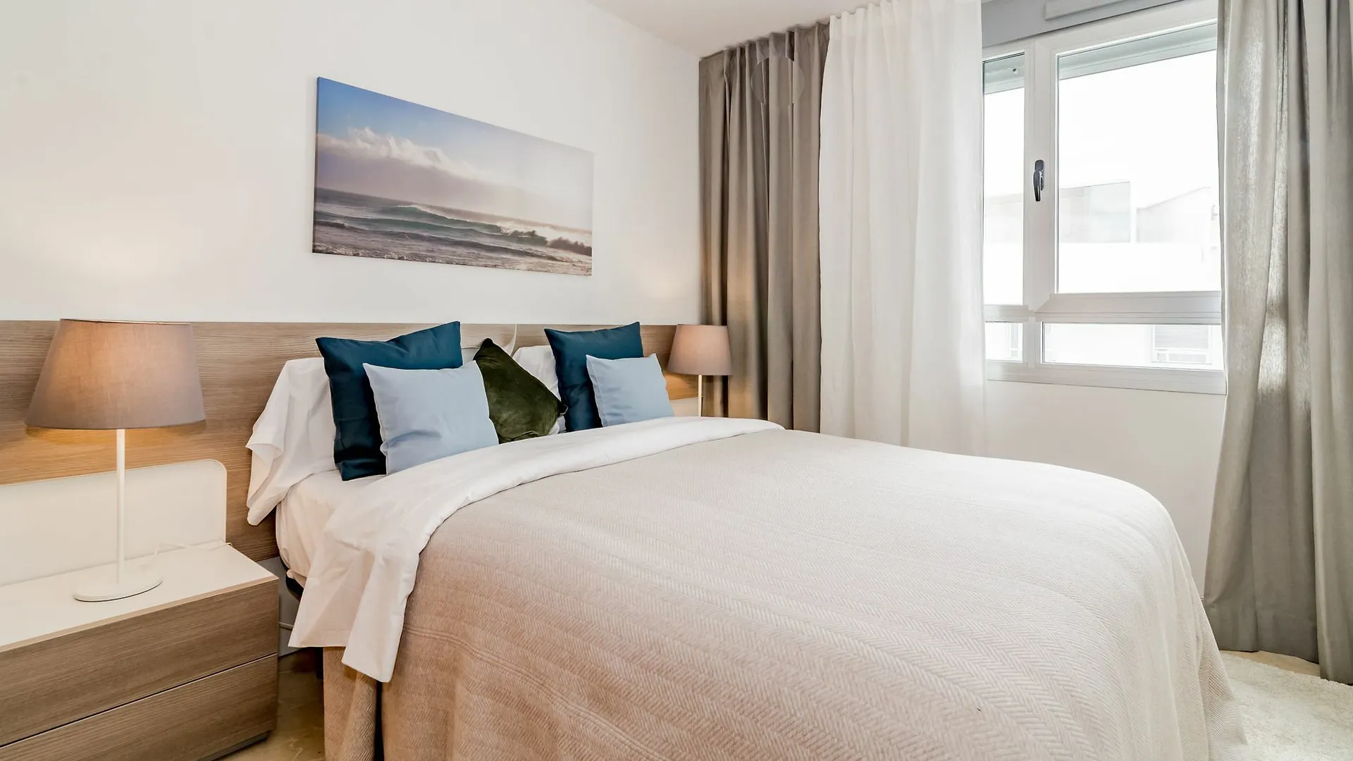 Apartment Lab-Modern 3 Bedroom Apart Near Beach Marbella